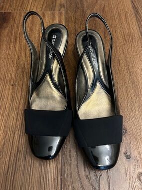 Naturalizer Black Slingback Heels – Size 7.5M
